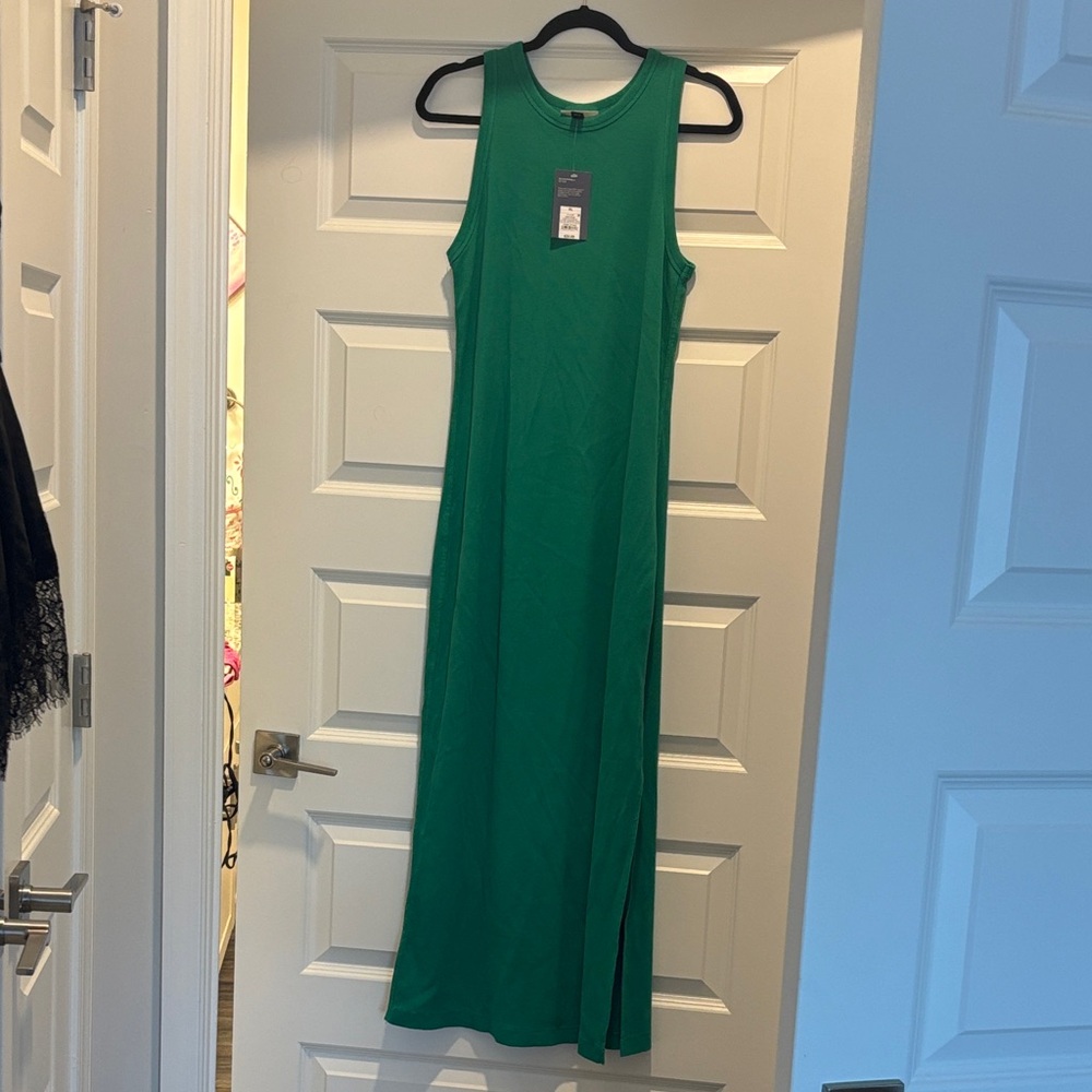 Universal Thread Green Halter Sheath Maxi Dress